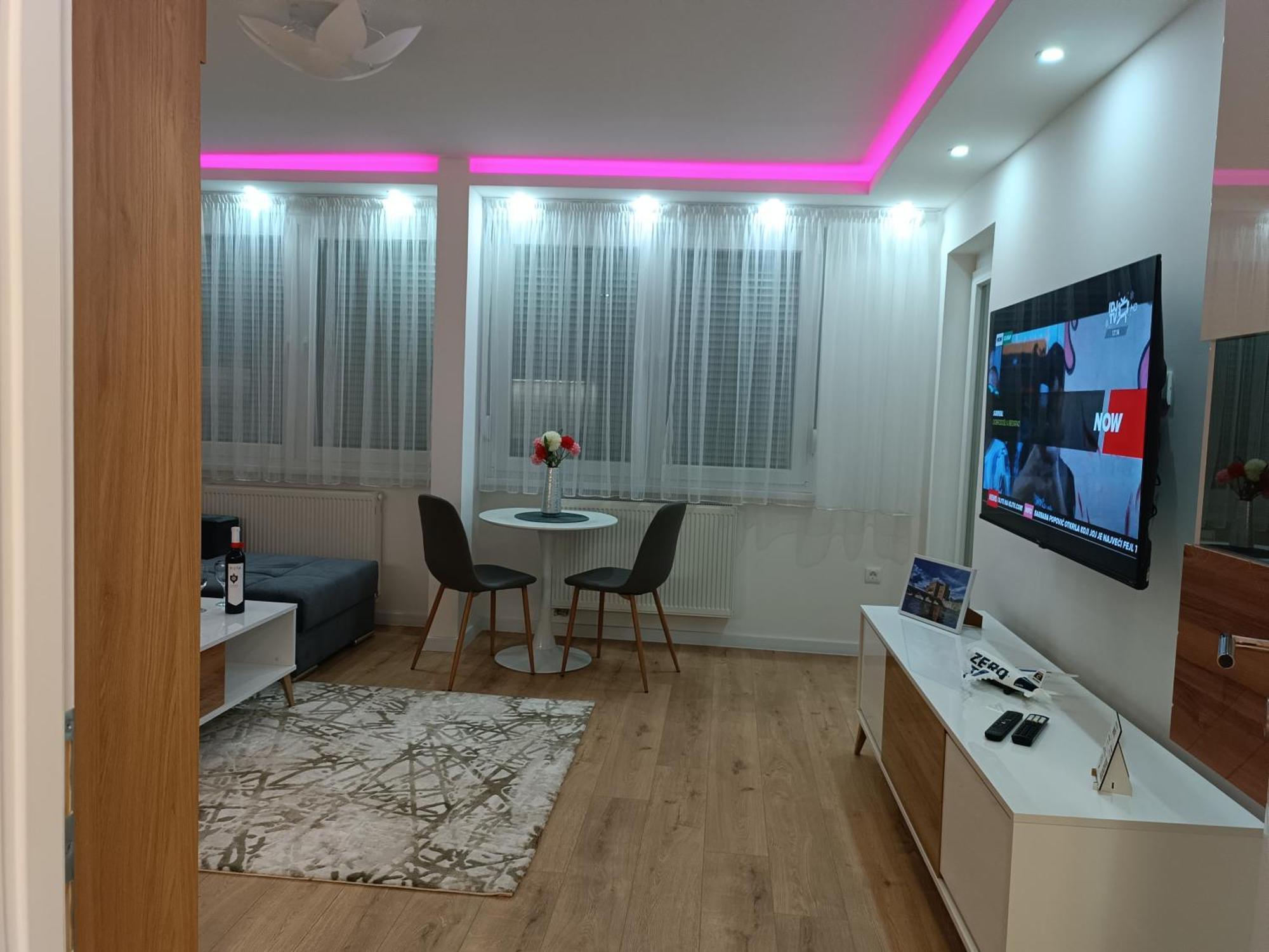 Apartman "Airplane" SJJ Exterior photo